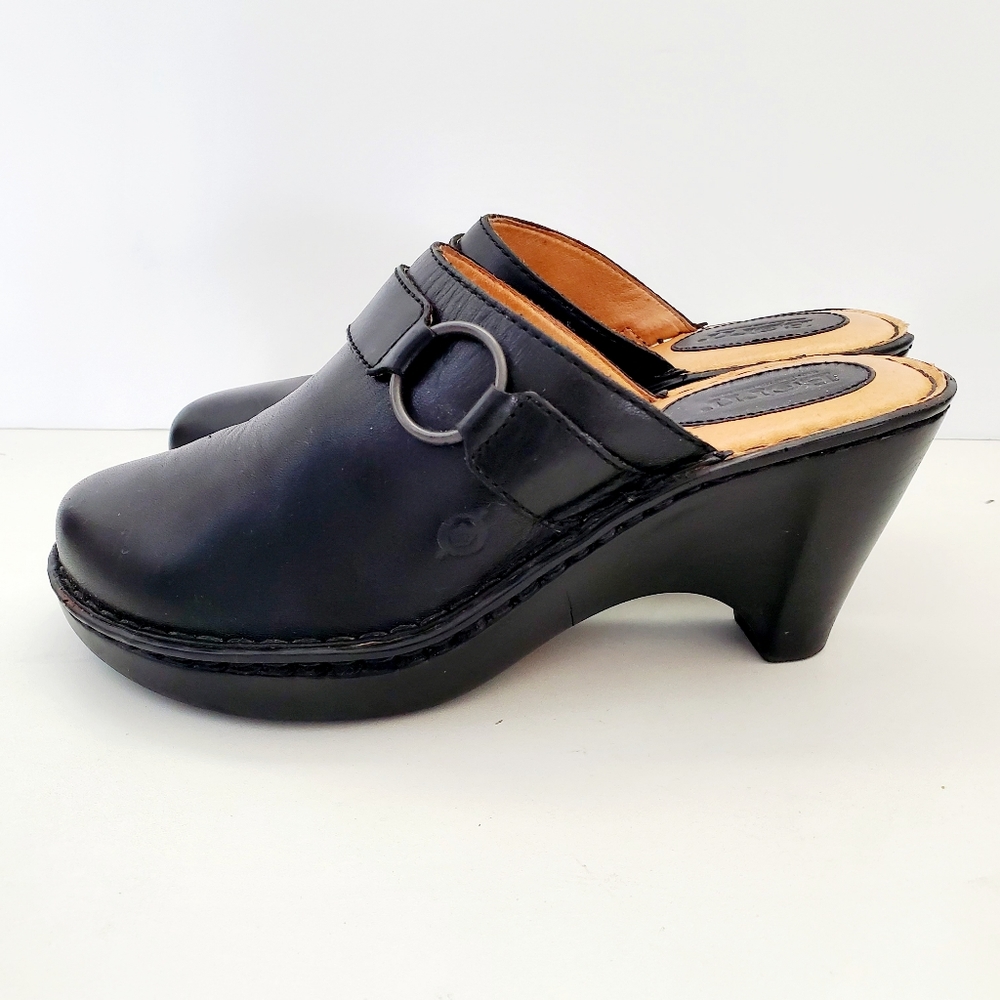 Born Black Leather Slip on Mules Size 10 - Picture 1 of 13